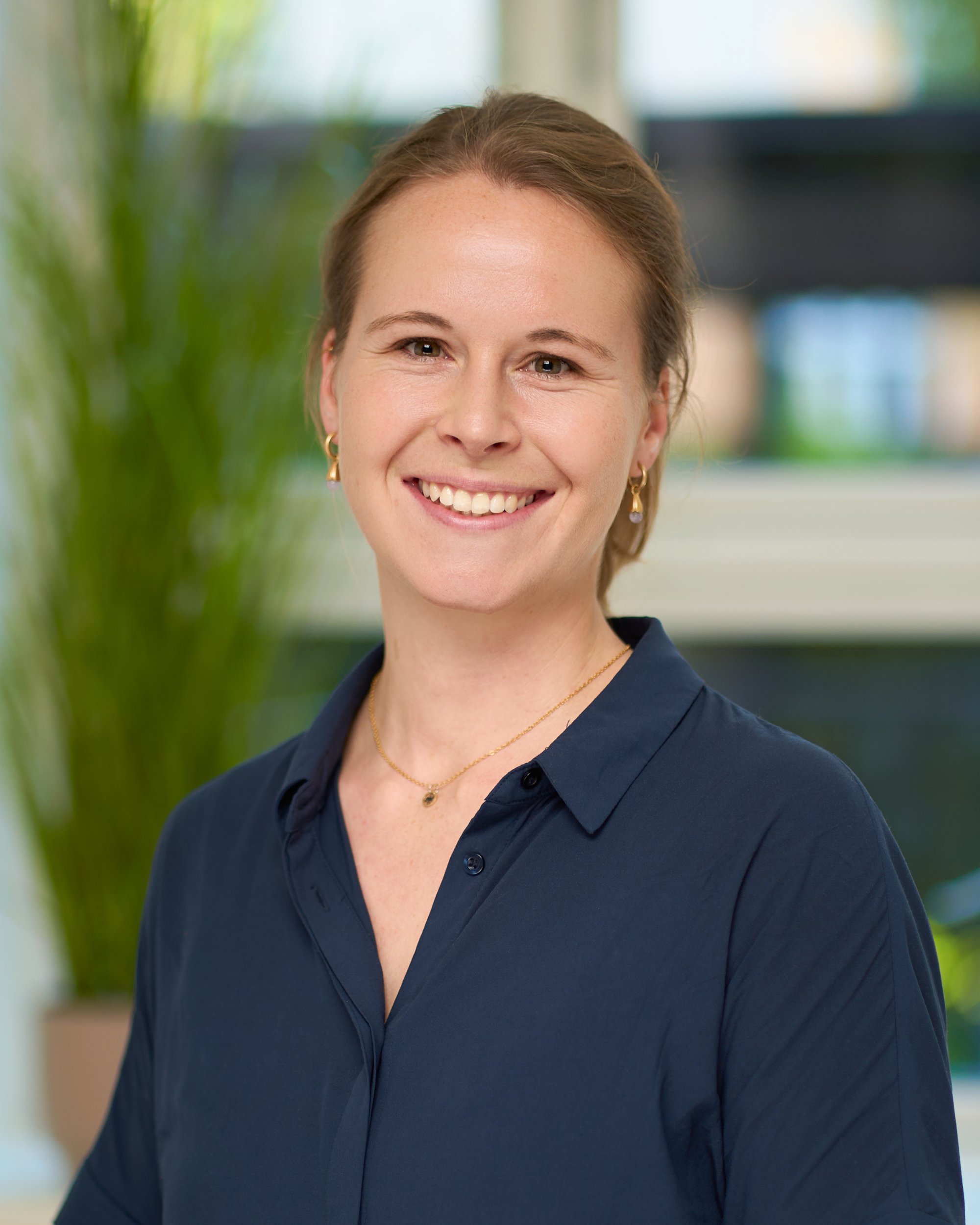 Dr. Sophie  Aurich